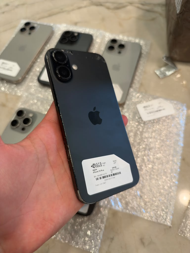 iPhone 16 Plus 256GB AT&T