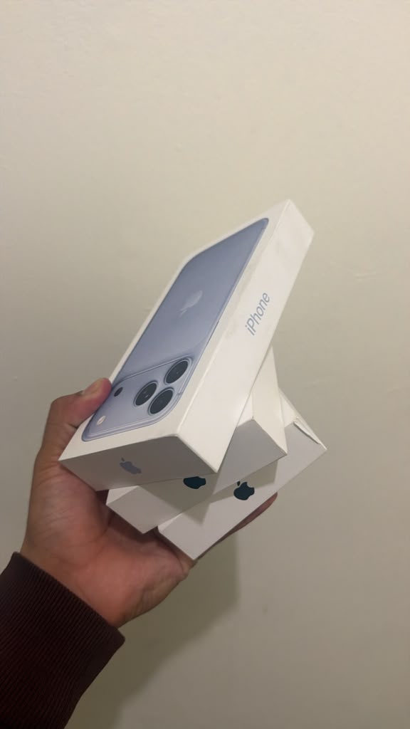 iPhone 18 Pro Max 256GB Glacier